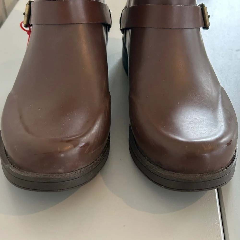 Ugg Sivada Chocolate Rain Boots Sz 41‎